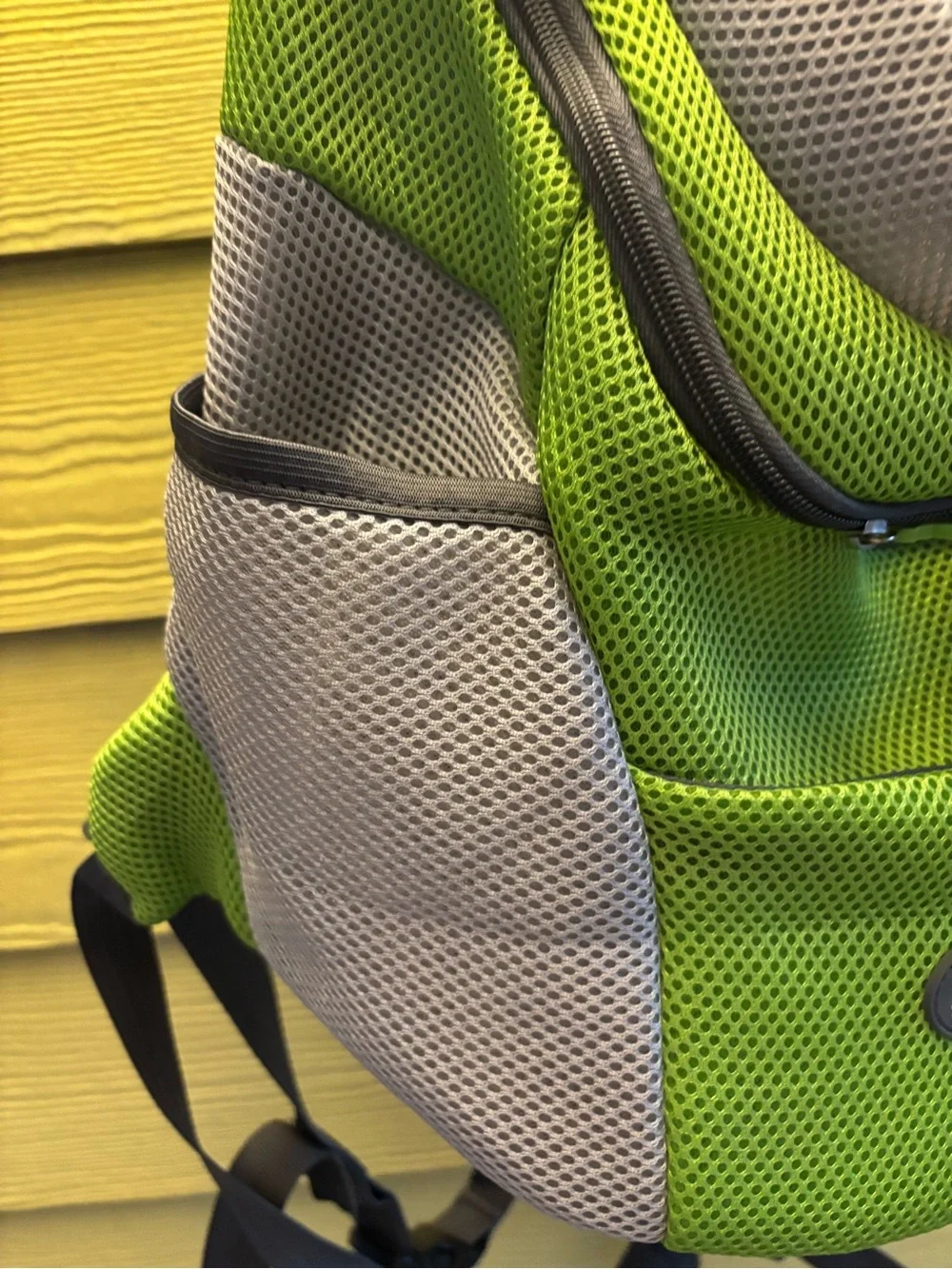 AGPet  Carrier Backpack  sz M ,for Pets